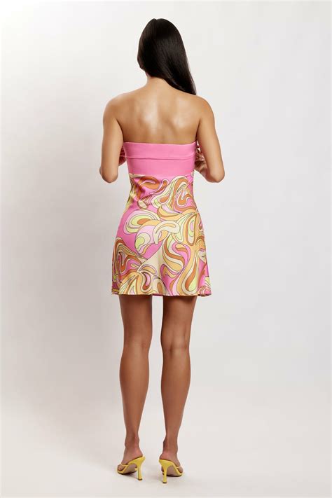 Show Off Your Style with Veronica Two Tone Strapless Mini Dress